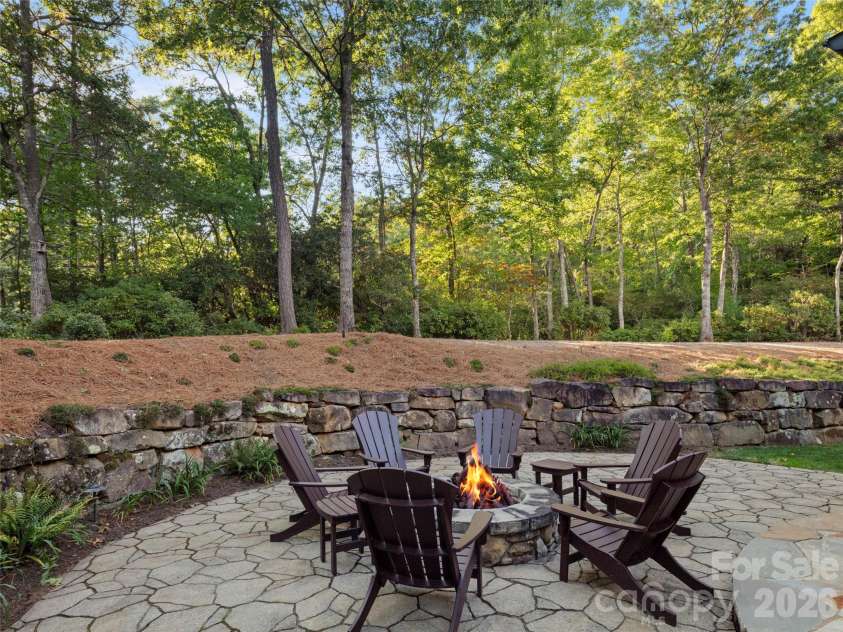 1946 White Tree Trail, Arden, NC 28704.  MLS# CAR4359599, YatesRealty ID 7079. 