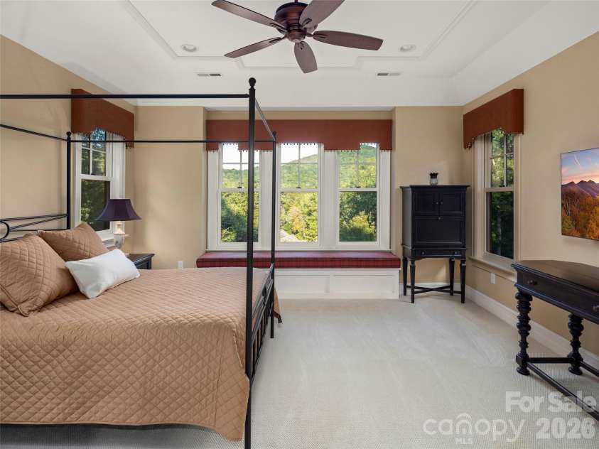 1946 White Tree Trail, Arden, NC 28704.  MLS# CAR4359599, YatesRealty ID 7079. 