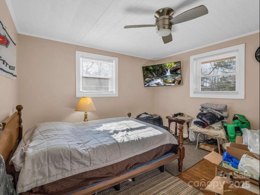 2072 Dean Lane, Lincolnton, NC 28092.  MLS# CAR4330224, YatesRealty ID 708. 