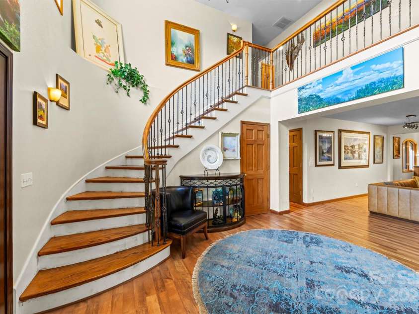 336 Berry Lane, Bryson City, NC 28713.  MLS# CAR4313303, YatesRealty ID 708. Grand Entry