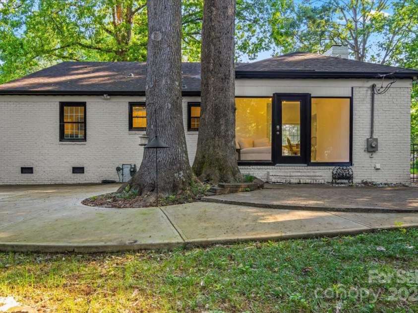 5009 Milford Road, Charlotte, NC 28210.  MLS# CAR4293565, YatesRealty ID 7080. 