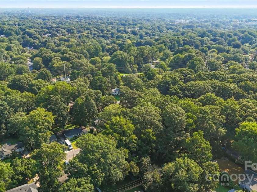 5009 Milford Road, Charlotte, NC 28210.  MLS# CAR4293565, YatesRealty ID 7080. 