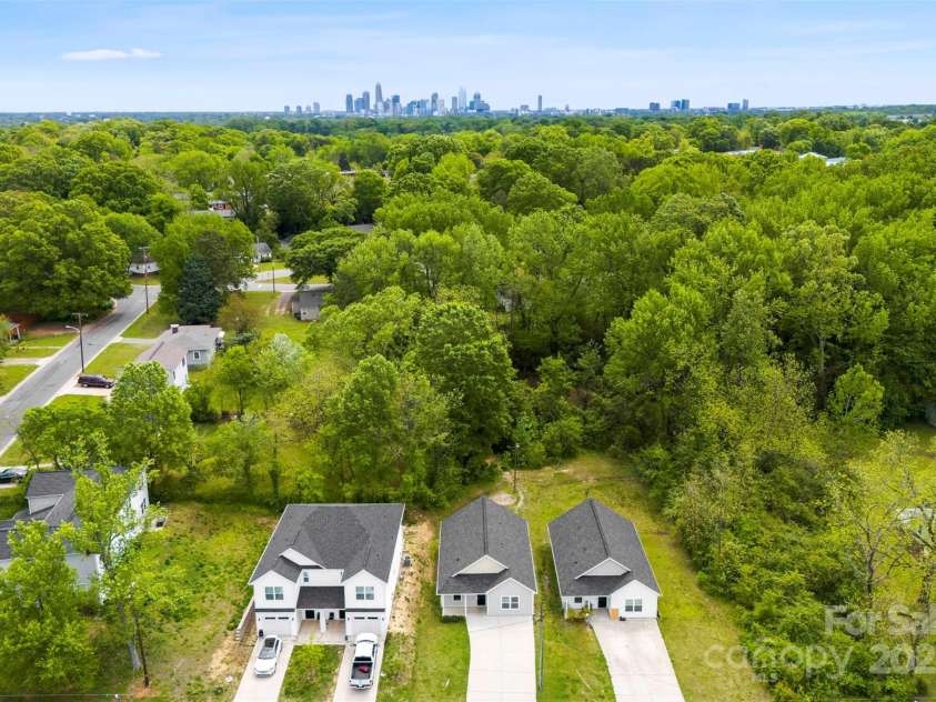 1301 Marble Street, Charlotte, NC 28208.  MLS# CAR4247117, YatesRealty ID 7081. 
