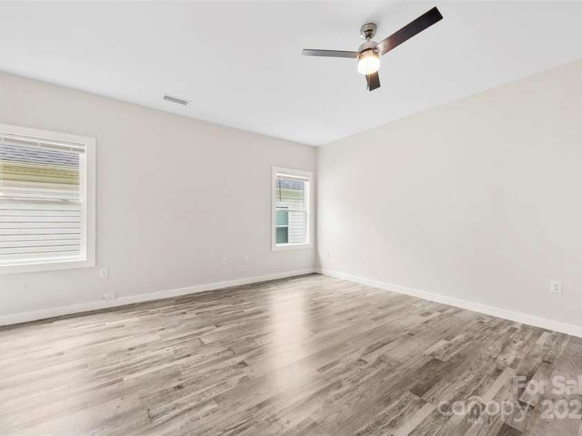 1301 Marble Street, Charlotte, NC 28208.  MLS# CAR4247117, YatesRealty ID 7081. 