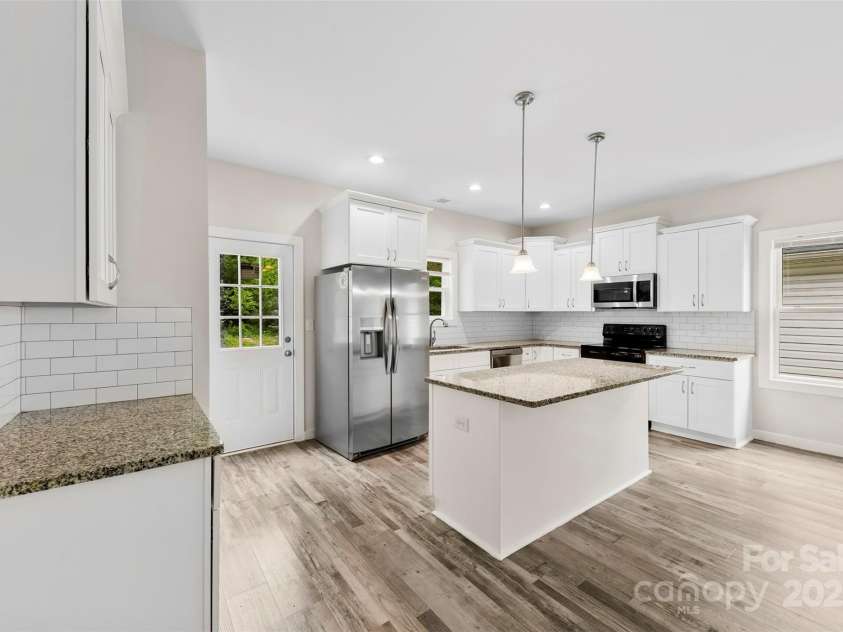 1301 Marble Street, Charlotte, NC 28208.  MLS# CAR4247117, YatesRealty ID 7081. 