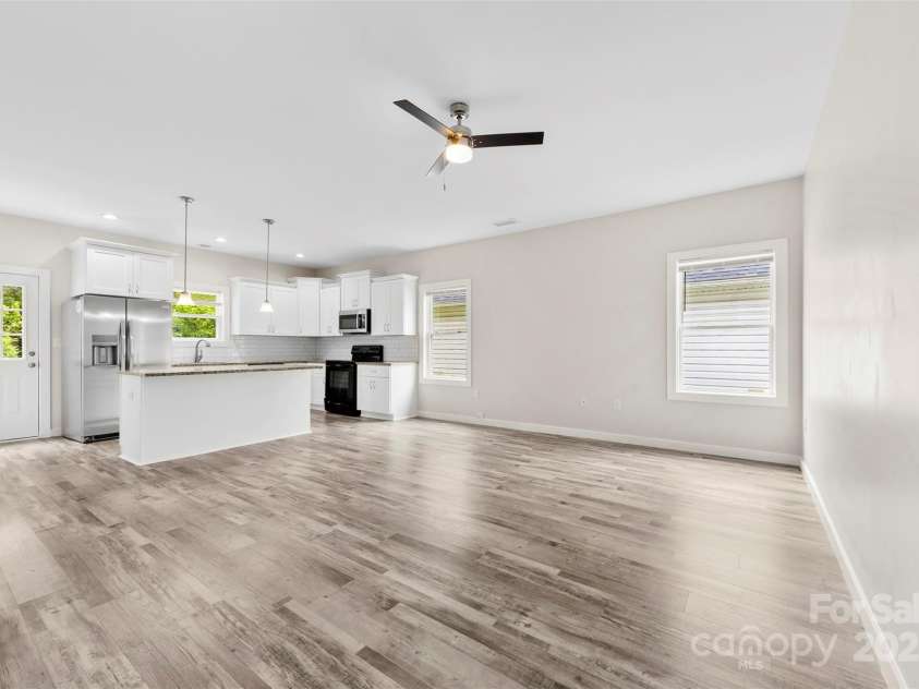 1301 Marble Street, Charlotte, NC 28208.  MLS# CAR4247117, YatesRealty ID 7081. 