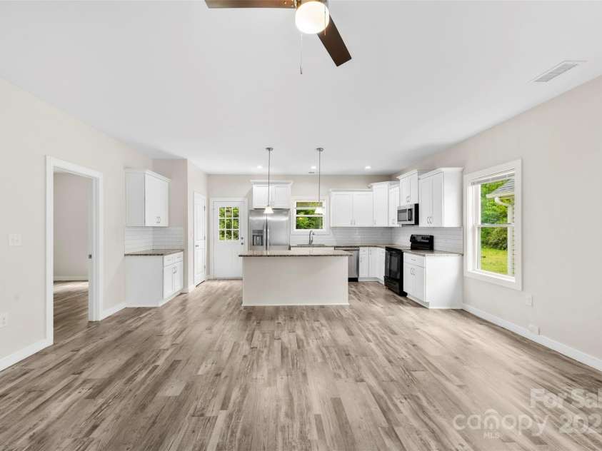 1301 Marble Street, Charlotte, NC 28208.  MLS# CAR4247117, YatesRealty ID 7081. 