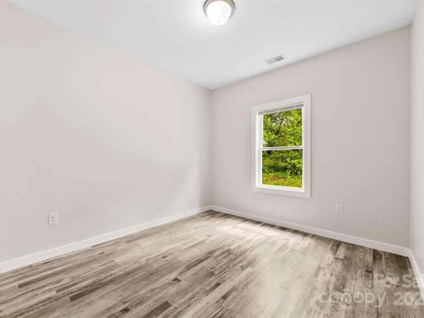 1301 Marble Street, Charlotte, NC 28208.  MLS# CAR4247117, YatesRealty ID 7081. 