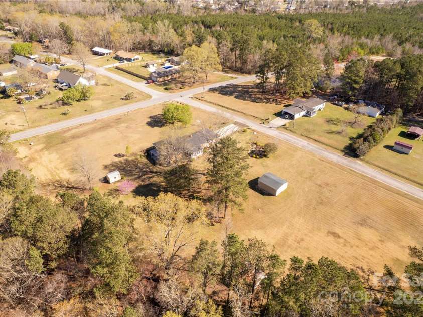 1139 Suttle Road, Lancaster, SC 29720.  MLS# CAR4235169, YatesRealty ID 7082. 