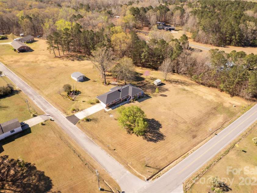1139 Suttle Road, Lancaster, SC 29720.  MLS# CAR4235169, YatesRealty ID 7082. 
