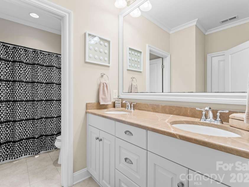 21311 Baltic Drive, Cornelius, NC 28031.  MLS# CAR4237707, YatesRealty ID 7084. 