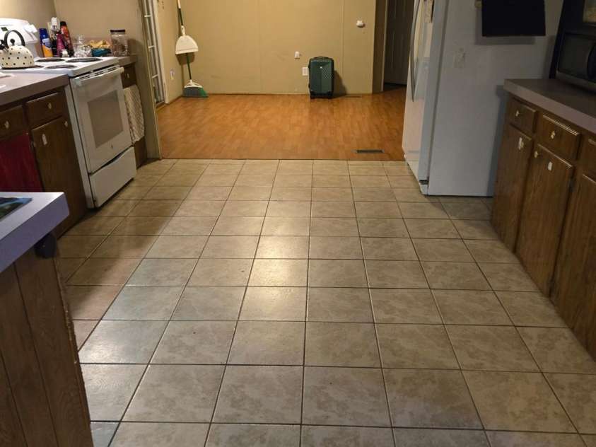 372 Forest Hollow Drive, Statesville, NC 28677.  MLS# CAR4219107, YatesRealty ID 7085. 