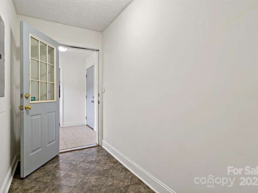 3655 Grandview Drive, Morganton, NC 28655.  MLS# CAR4231950, YatesRealty ID 7086. 