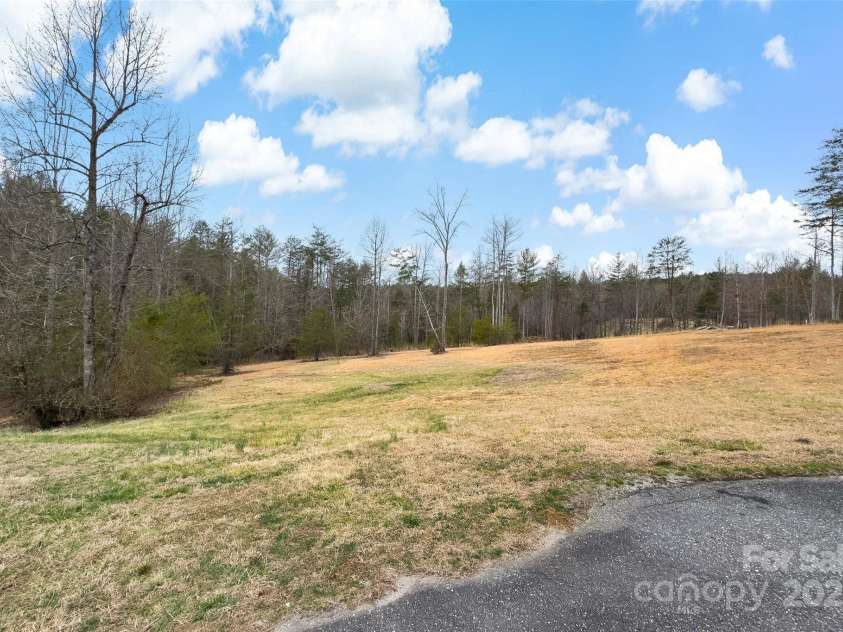 3655 Grandview Drive, Morganton, NC 28655.  MLS# CAR4231950, YatesRealty ID 7086. 