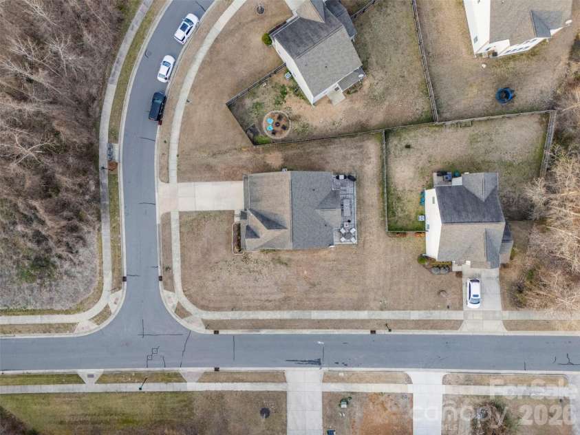 2342 Bloomfield Drive, Kannapolis, NC 28081.  MLS# CAR4346134, YatesRealty ID 7087. 