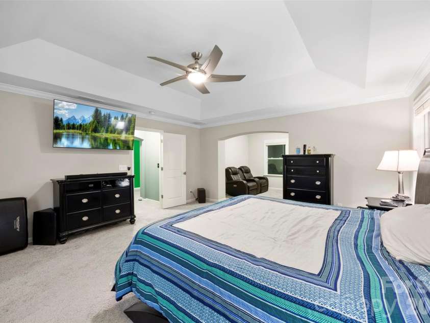 2342 Bloomfield Drive, Kannapolis, NC 28081.  MLS# CAR4346134, YatesRealty ID 7087. 