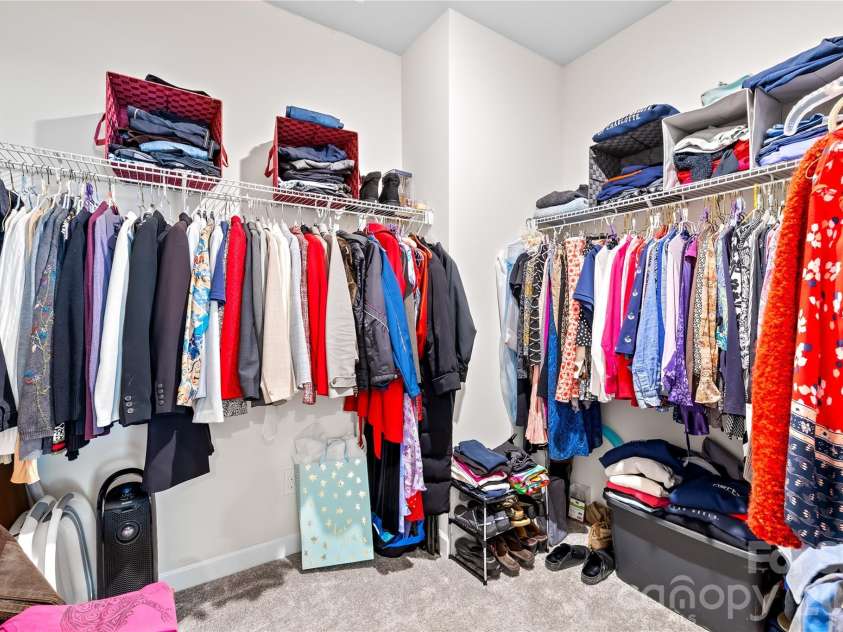 5098 Turtle Creek Drive, Denver, NC 28037.  MLS# CAR4341030, YatesRealty ID 7088. Walk-in Closet