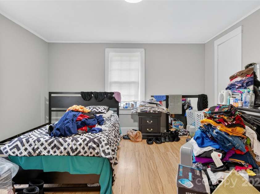 1114 Wilson W Lee Boulevard, Statesville, NC 28677.  MLS# CAR4322485, YatesRealty ID 709. 