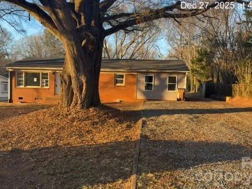 2209 Dale Avenue, Lincolnton, NC 28092.  MLS# CAR4346801, YatesRealty ID 7090. 