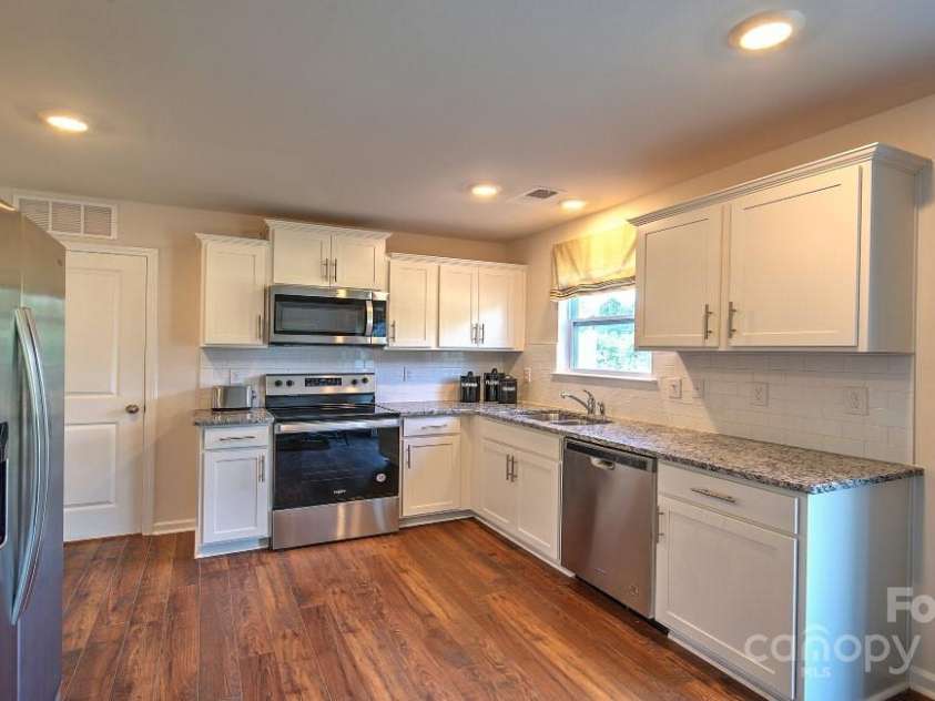 28 Lilac Fields Way, Arden, NC 28704.  MLS# CAR4142355, YatesRealty ID 7090. 