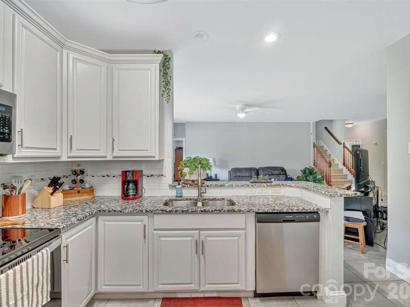 2538 Southside Road, Lincolnton, NC 28092.  MLS# CAR4361272, YatesRealty ID 7091. 