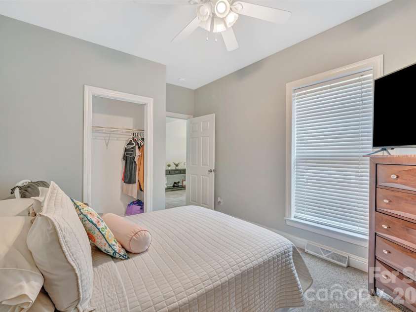 2538 Southside Road, Lincolnton, NC 28092.  MLS# CAR4361272, YatesRealty ID 7091. 