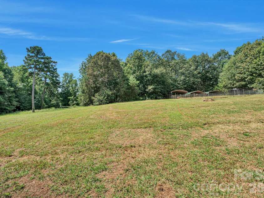 2538 Southside Road, Lincolnton, NC 28092.  MLS# CAR4361272, YatesRealty ID 7091. 