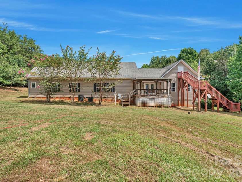2538 Southside Road, Lincolnton, NC 28092.  MLS# CAR4361272, YatesRealty ID 7091. 