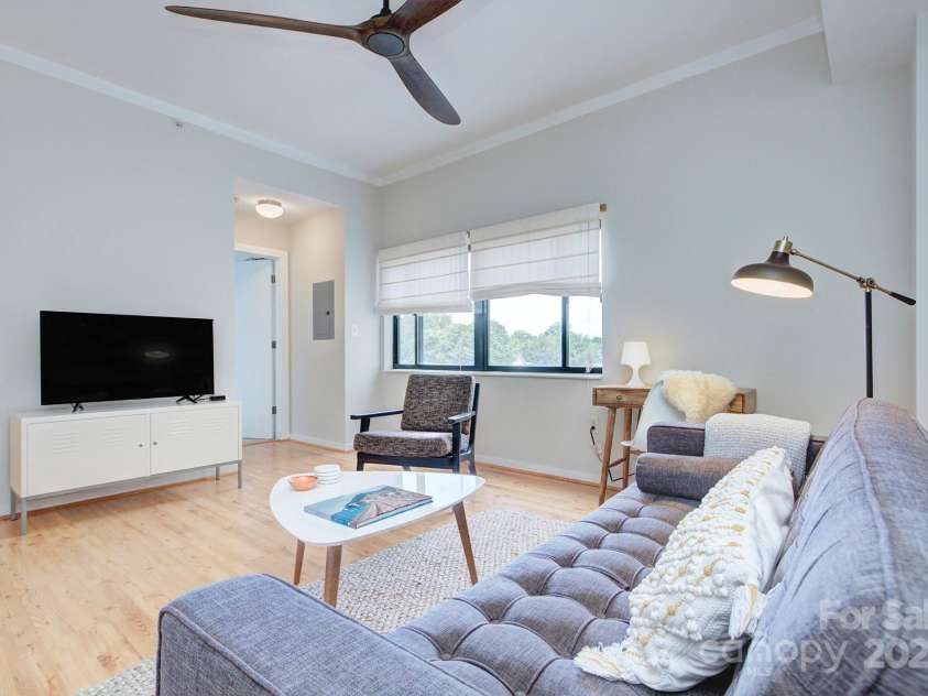 715 Church Street, Charlotte, NC 28202.  MLS# CAR4259584, YatesRealty ID 7092. 