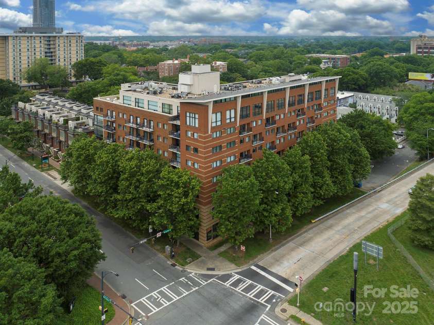 715 Church Street, Charlotte, NC 28202.  MLS# CAR4259584, YatesRealty ID 7092. 