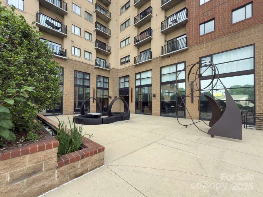 715 Church Street, Charlotte, NC 28202.  MLS# CAR4259584, YatesRealty ID 7092. 