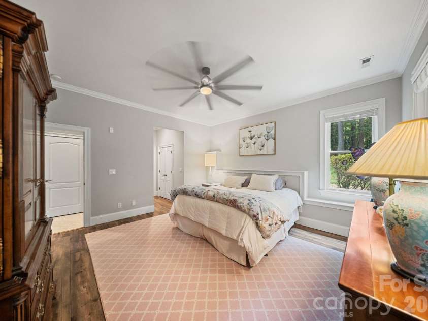 8915 Warwicke Lane, Sherrills Ford, NC 28673.  MLS# CAR4353369, YatesRealty ID 7093. 