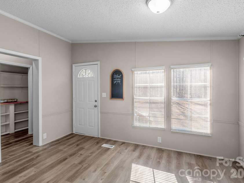 1820 Conners Lane, York, SC 29745.  MLS# CAR4355290, YatesRealty ID 7094. 