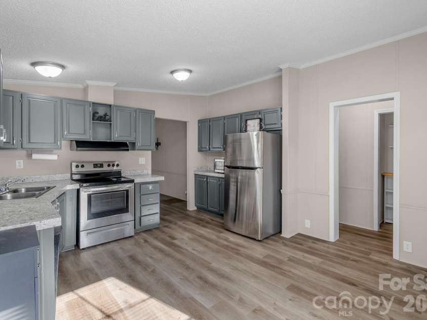 1820 Conners Lane, York, SC 29745.  MLS# CAR4355290, YatesRealty ID 7094. 
