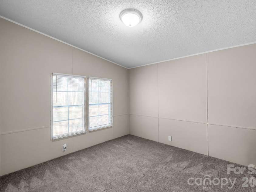 1820 Conners Lane, York, SC 29745.  MLS# CAR4355290, YatesRealty ID 7094. 