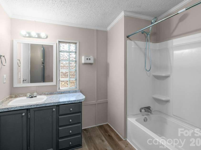 1820 Conners Lane, York, SC 29745.  MLS# CAR4355290, YatesRealty ID 7094. 