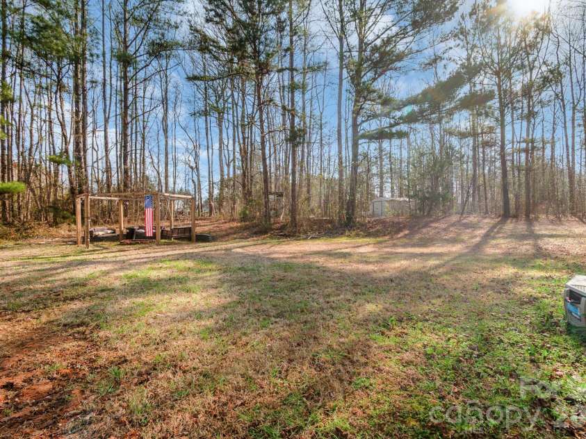 1820 Conners Lane, York, SC 29745.  MLS# CAR4355290, YatesRealty ID 7094. 