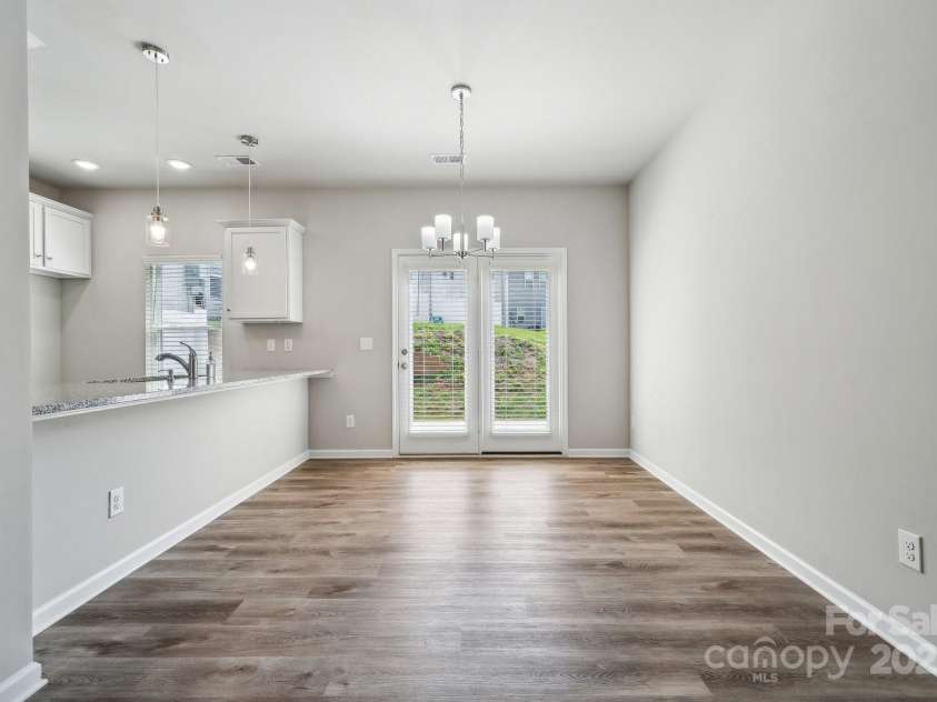 10036 Brittondale Lane, Charlotte, NC 28215.  MLS# CAR4238226, YatesRealty ID 7097. 