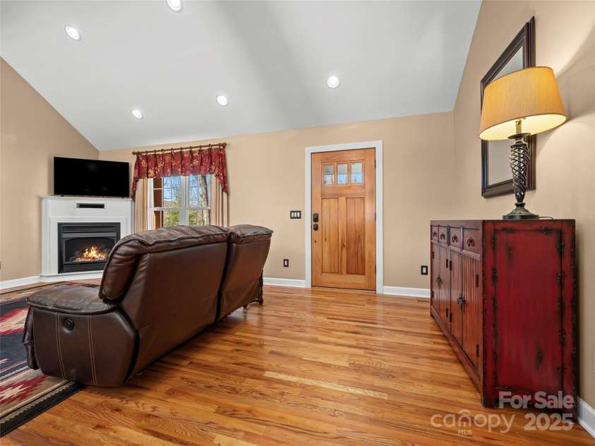 6753 Pinnacle Mountain Road, Zirconia, NC 28790.  MLS# CAR4237345, YatesRealty ID 7098. Living Room