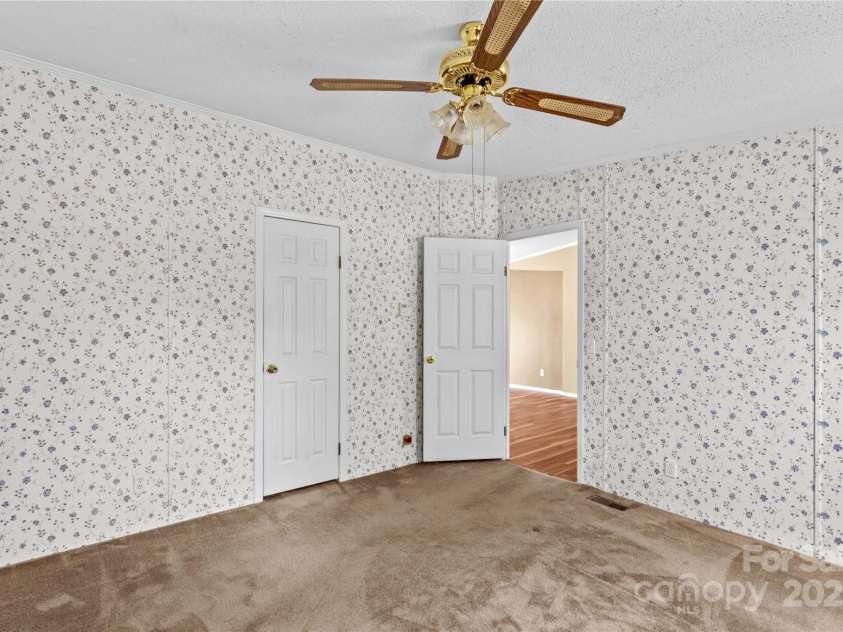 231 Charity Lane, Linwood, NC 27299.  MLS# CAR4247704, YatesRealty ID 7099. 