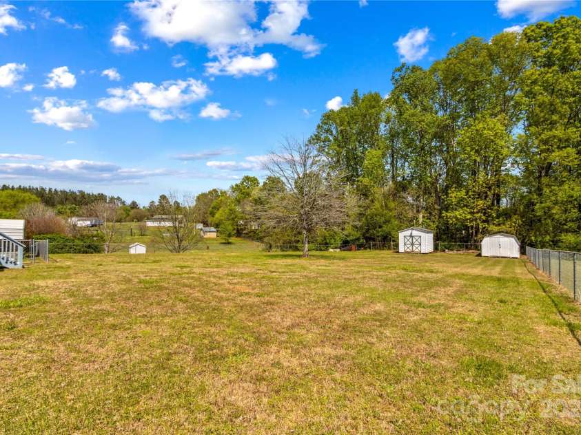 231 Charity Lane, Linwood, NC 27299.  MLS# CAR4247704, YatesRealty ID 7099. 