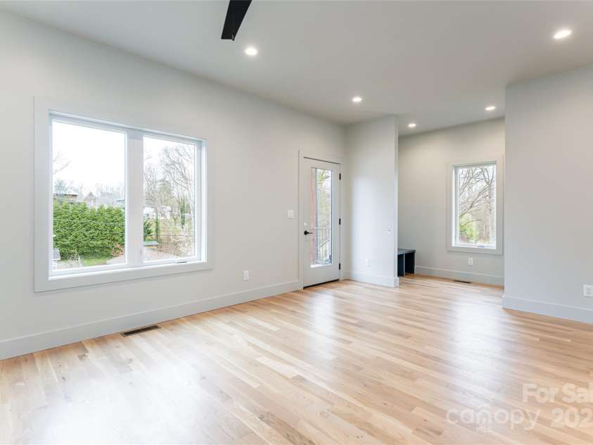 30 Fern Street, Asheville, NC 28803.  MLS# CAR4296373, YatesRealty ID 71. Photo of Similar Construction