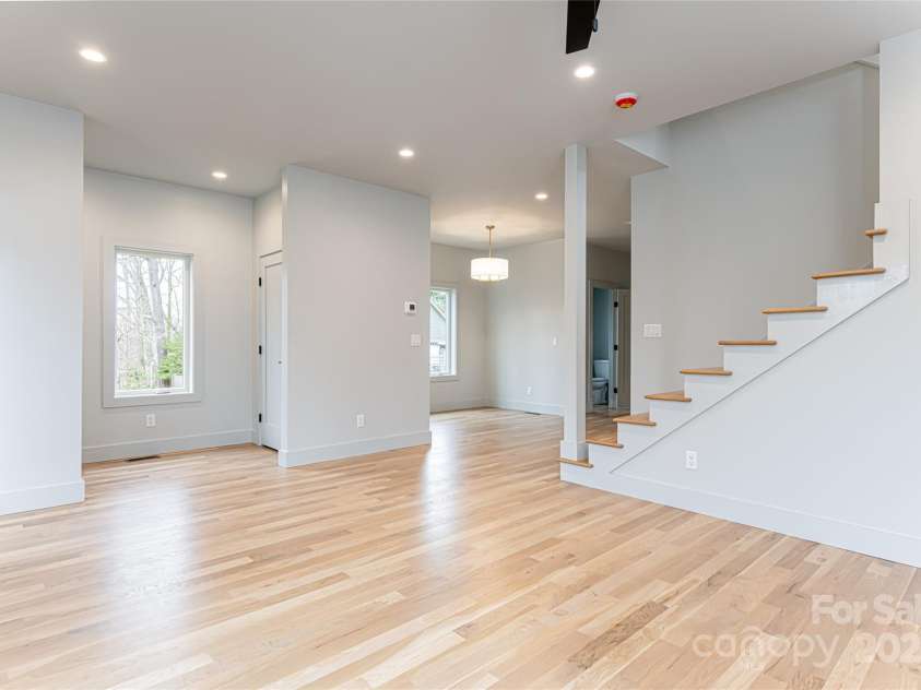 30 Fern Street, Asheville, NC 28803.  MLS# CAR4296373, YatesRealty ID 71. Photo of Similar Construction