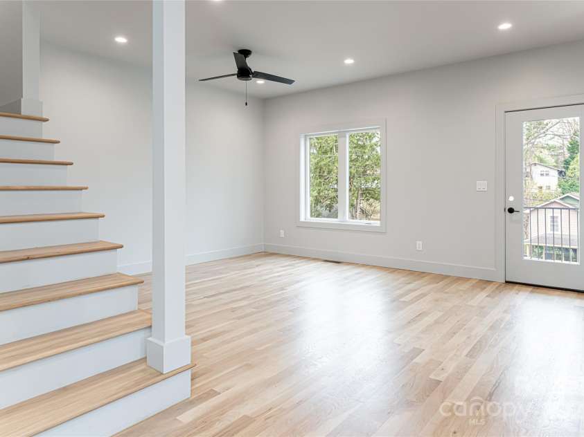 30 Fern Street, Asheville, NC 28803.  MLS# CAR4296373, YatesRealty ID 71. Photo of Similar Construction