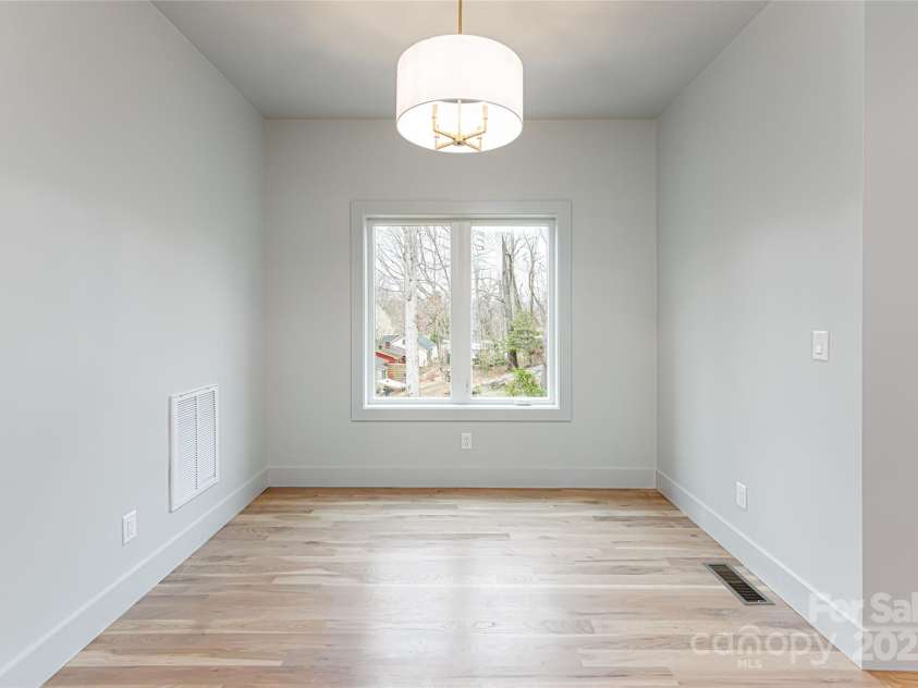 30 Fern Street, Asheville, NC 28803.  MLS# CAR4296373, YatesRealty ID 71. Photo of Similar Construction