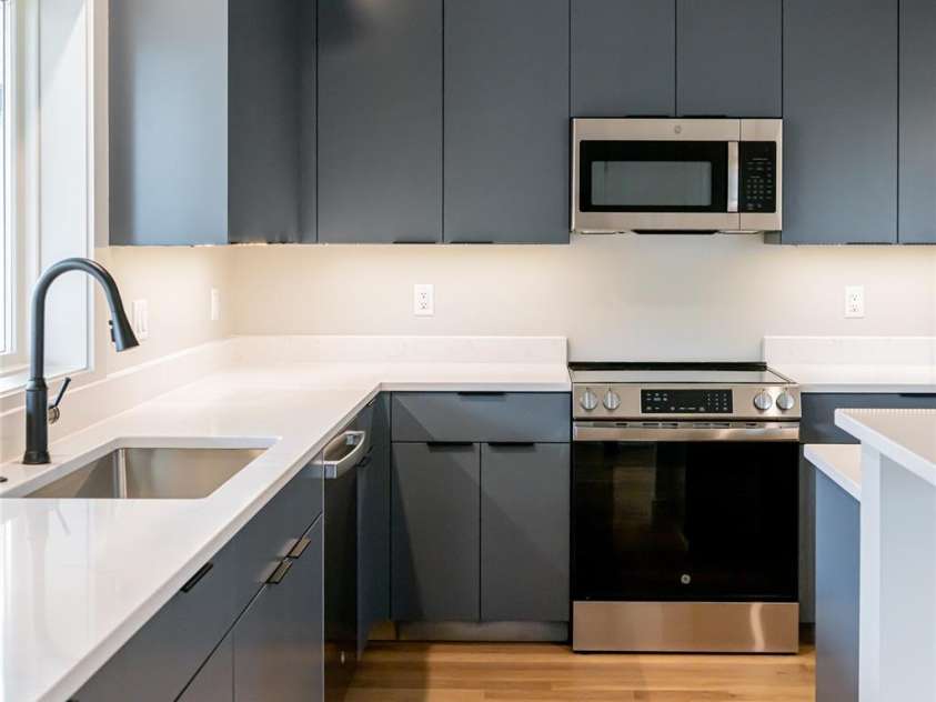 30 Fern Street, Asheville, NC 28803.  MLS# CAR4296373, YatesRealty ID 71. Photo of Similar Construction