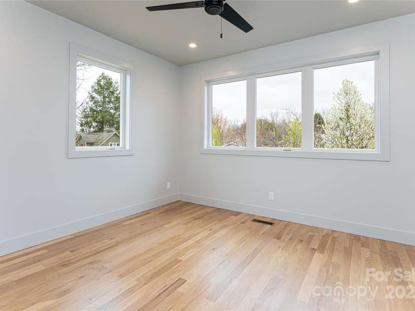 30 Fern Street, Asheville, NC 28803.  MLS# CAR4296373, YatesRealty ID 71. Photo of Similar Construction