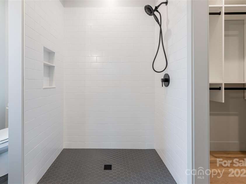 30 Fern Street, Asheville, NC 28803.  MLS# CAR4296373, YatesRealty ID 71. Photo of Similar Construction