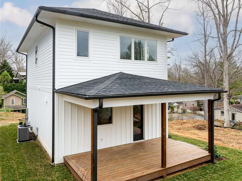 30 Fern Street, Asheville, NC 28803.  MLS# CAR4296373, YatesRealty ID 71. Photo of Similar Construction