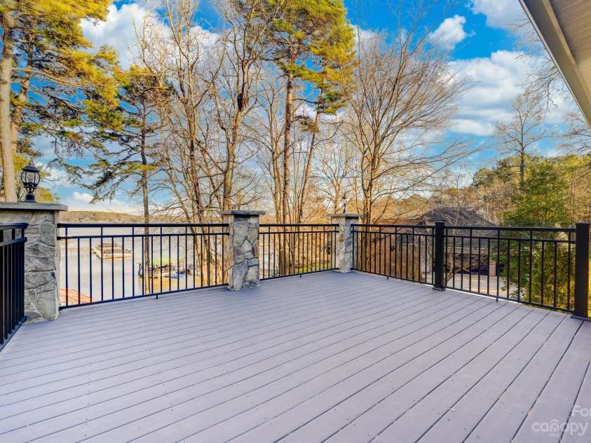 8065 Bay Pointe Drive, Denver, NC 28037.  MLS# CAR4101736, YatesRealty ID 71. 